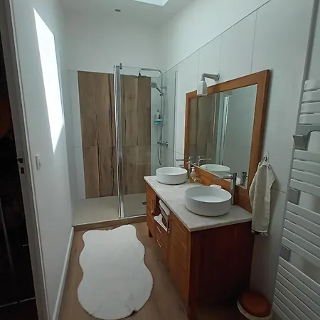B&B Sequoia - Belle Sdb Privee Et Petit Salon 바자스